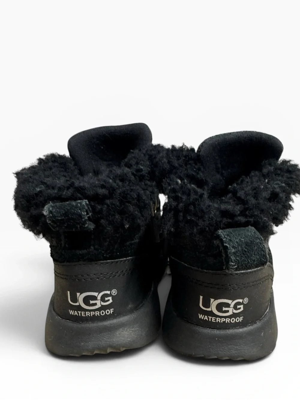UGG Obie Waterproof Treadlite Black Hiking Boots Toddler Size 9 Baby Kids